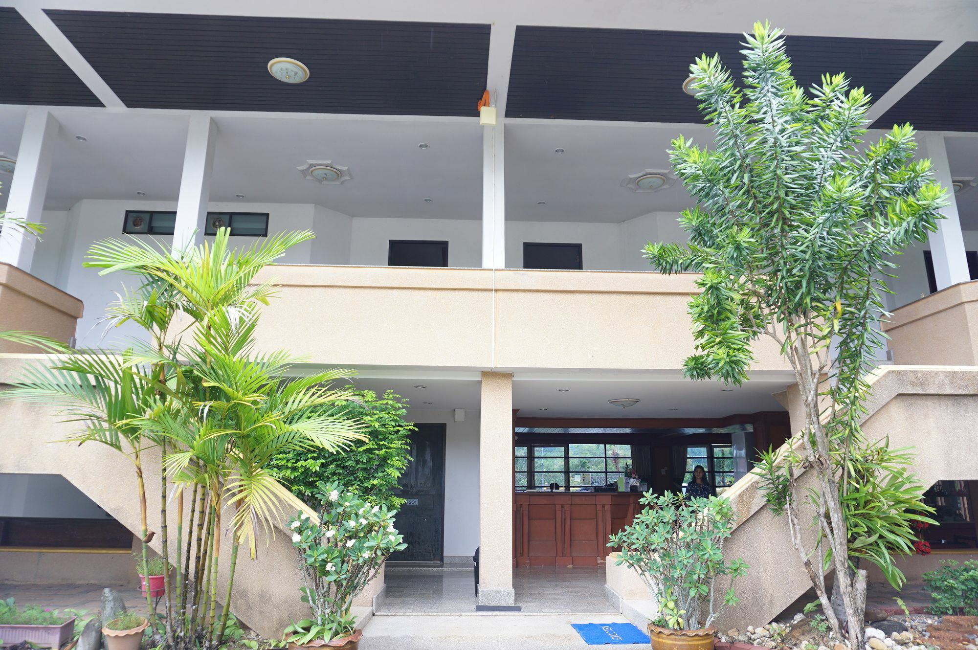 Eiffel Inn Ranong Luaran gambar