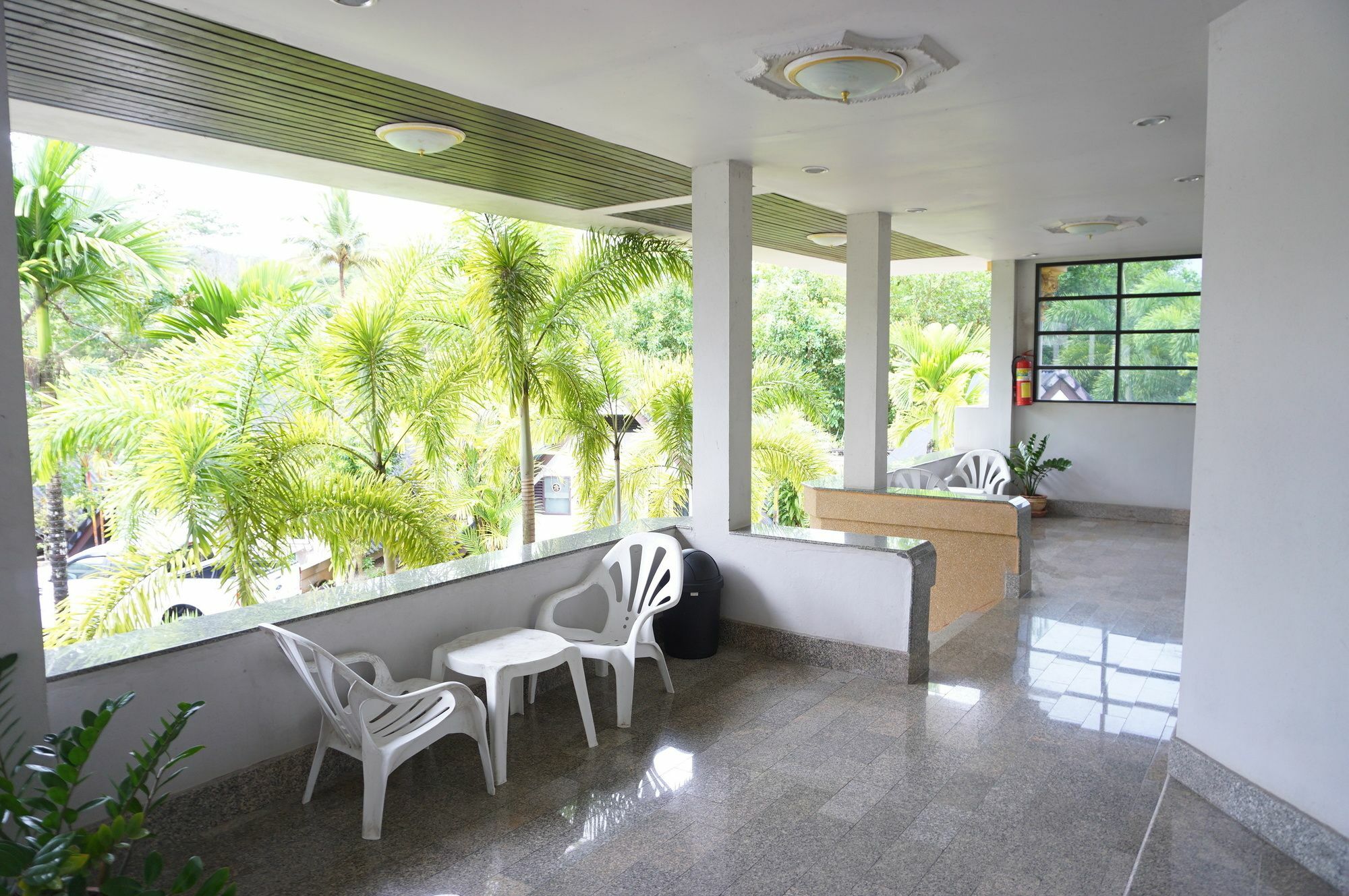 Eiffel Inn Ranong Luaran gambar
